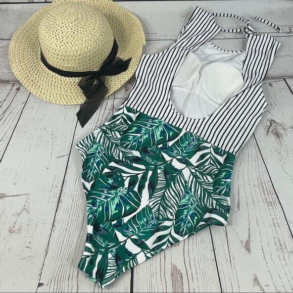 Cupshe One Piece Swimsuit Striped Leafy High Neck - Picture 4 of 9